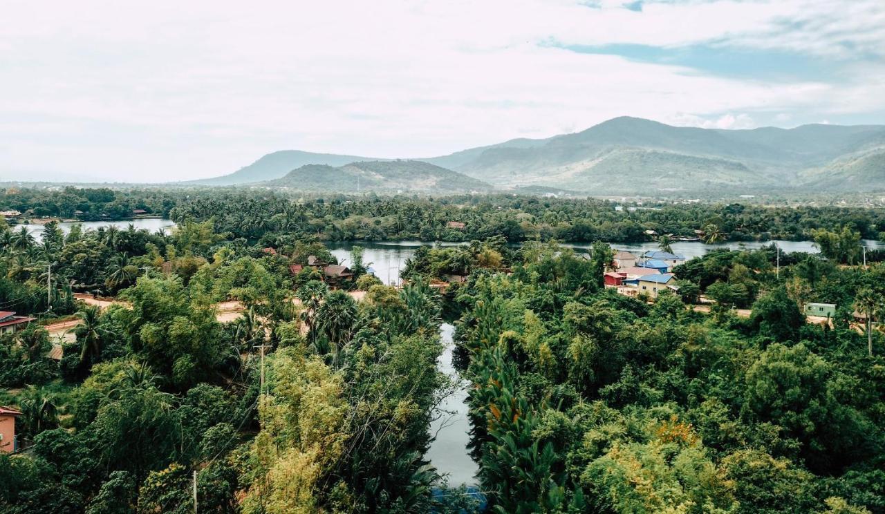 Hotel Nary Garden Kampot Exterior foto