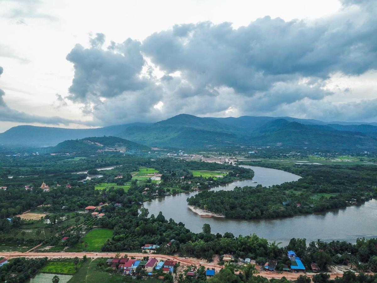 Hotel Nary Garden Kampot Exterior foto